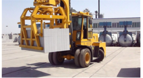 抱砖机无法提升高度，突然下降怎么